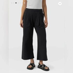 Saint & Sofia The City Women Size 12 Culotte Crop Pull On Pants Black